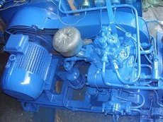 Компресор 4ву1-5 / 9 акр-21 кр-21 ек2-150 к2-150 4ПБ-28