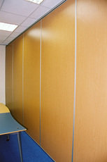 Мобільні стіни