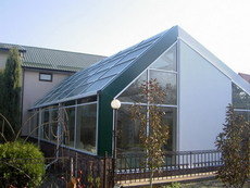 Алюмінієве скління веранд ALUMIL (Греція)