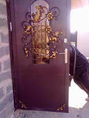 Вхідні металеві двері (не китай) у Черкасах