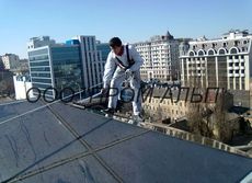 Мийка фасадів