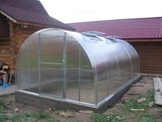 Теплиці з полікарбонату