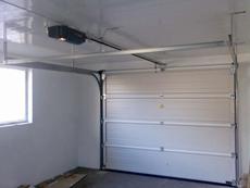 ворота гаражні секційні, ролетні ворота, ролети