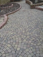 Плитка тротуарна Київ. Продаж тротуарної плитки ФЕМ