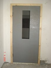 Двері ДВП для будівельників