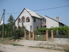 Продаётся двухэтажный дом в пригороде Запорожья, р-н В. Луга