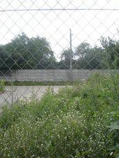 Продам сітку рабицю б / у зі стовпами. Дешево!