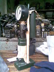 стенд для перевірки дизельних форсунок КД-562