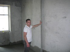 Високоякісна штукатурка та стяжка (площина 2 - 3 мм)