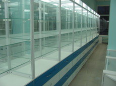 Торгове обладнання, вітрина, стелаж, прилавок