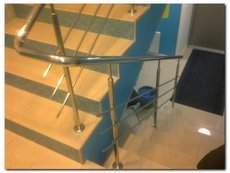 Перила, поручні, огорожі, відбійники з нержавійки від 700