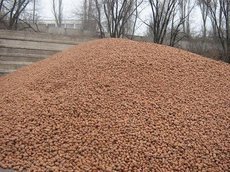 Перегній, пісок, цемент, щебінь, відсів, граншлак