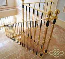 Скляні сходи і огорожі сходів