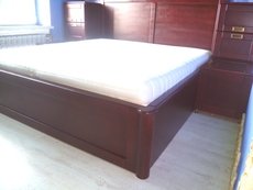 Меблі з масиву будь-яких складнощів