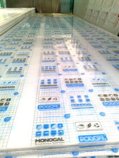 Стільниковий полікарбонат POLYGAL і Монолітний полікарбонат 