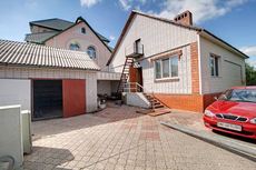 Продається будинок в Кіровському з ділянкою землі 16 соток