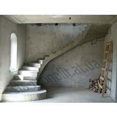 Бетонні сходи для будинку - виготовлення в Києві