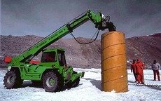 Телескопічний погрущік Merlo P40. 9