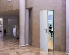 Які протипожежні двері вибрати?