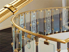 Скляні огорожі