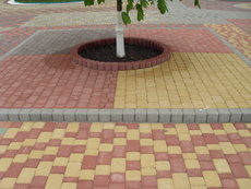 Плитка тротуарна продаж Київ, укладання, доставка, гарантія