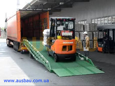 Перевантажувальна платформа Ausbau.