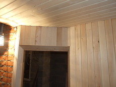 Внутрішнє оздоблення дерев&#39;яною вагонкою.