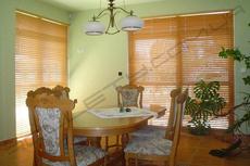 Горизонтальні жалюзі