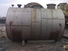 Ємність бочка резервуар цистерна нержавіюча товстостінна.