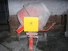 Продам б. у. бетономешалку Defro БС-460 (Польша)