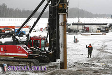 Труба поліетиленова обсадна sdr17 для свердловин з різьбою