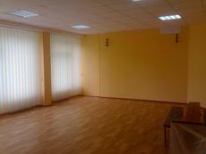 поклейка шпалер та малярні роботи