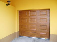 ворота Жовква, ворота Рава-Руська, ворота Червоноград