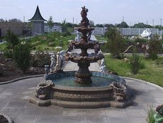 Бетонні балюстради, фонтани в Дніпропетровську