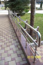 Огородження з нержавіючої сталі, перила.