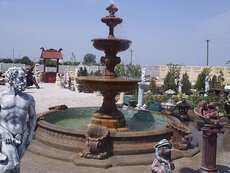 Фонтани, бетонні балюстради в Дніпропетровську