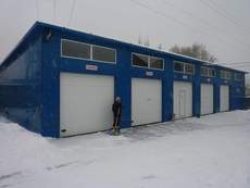 Автосалони, автомийки з сендвіч-панелей