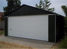 Гараж з сендвіч панелей