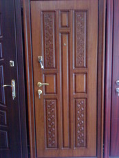 Двері вхідні з патиною 3050грн