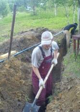 Земляні роботи в Одесі та області ( риття, вивіз грунту).