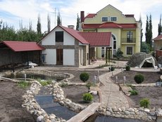 Цегляна кладка будинків, котеджів, огорож.