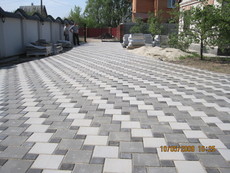 Укладання ФЕМ, установка поребрика, підготовка основи