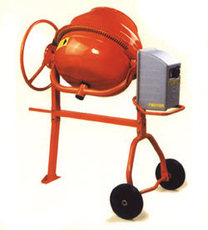 Сдам в аренду растворомешалку.