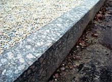 Бордюри гранітні