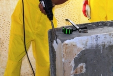 Алмазна різка бетону без пилу.