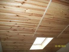 Обшивка балконів вагонкою