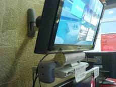 Установка плазмових і LCD панелей.