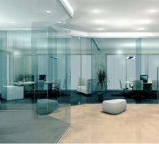 Скляні перегородки для офісу і вдома.