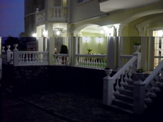 Бетонні балясини, вироби з бетону.