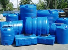 Поліетиленові ємності для зберігання води та ін рідин.